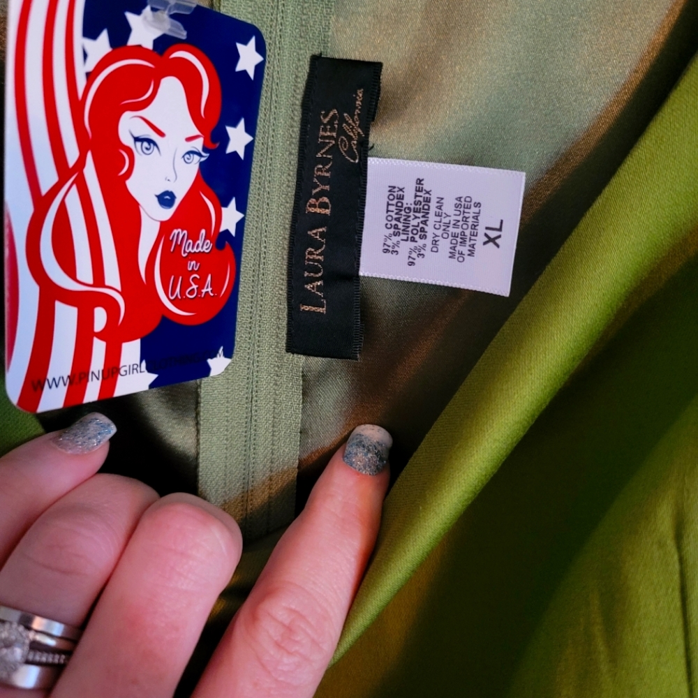 Nwt round neck dress